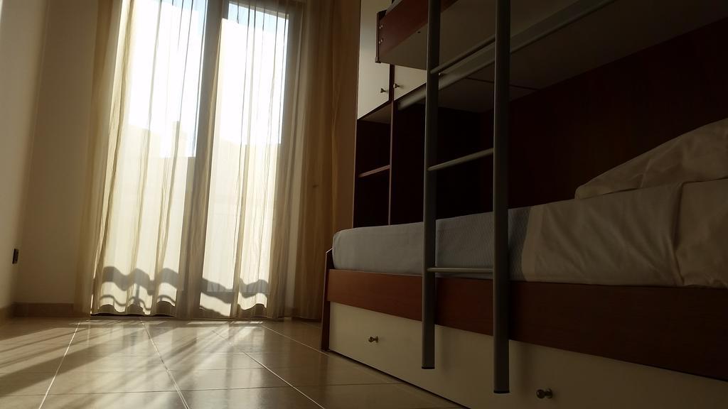 كونفيرسانو Ciao Hotel & Residence - Apartments المظهر الخارجي الصورة