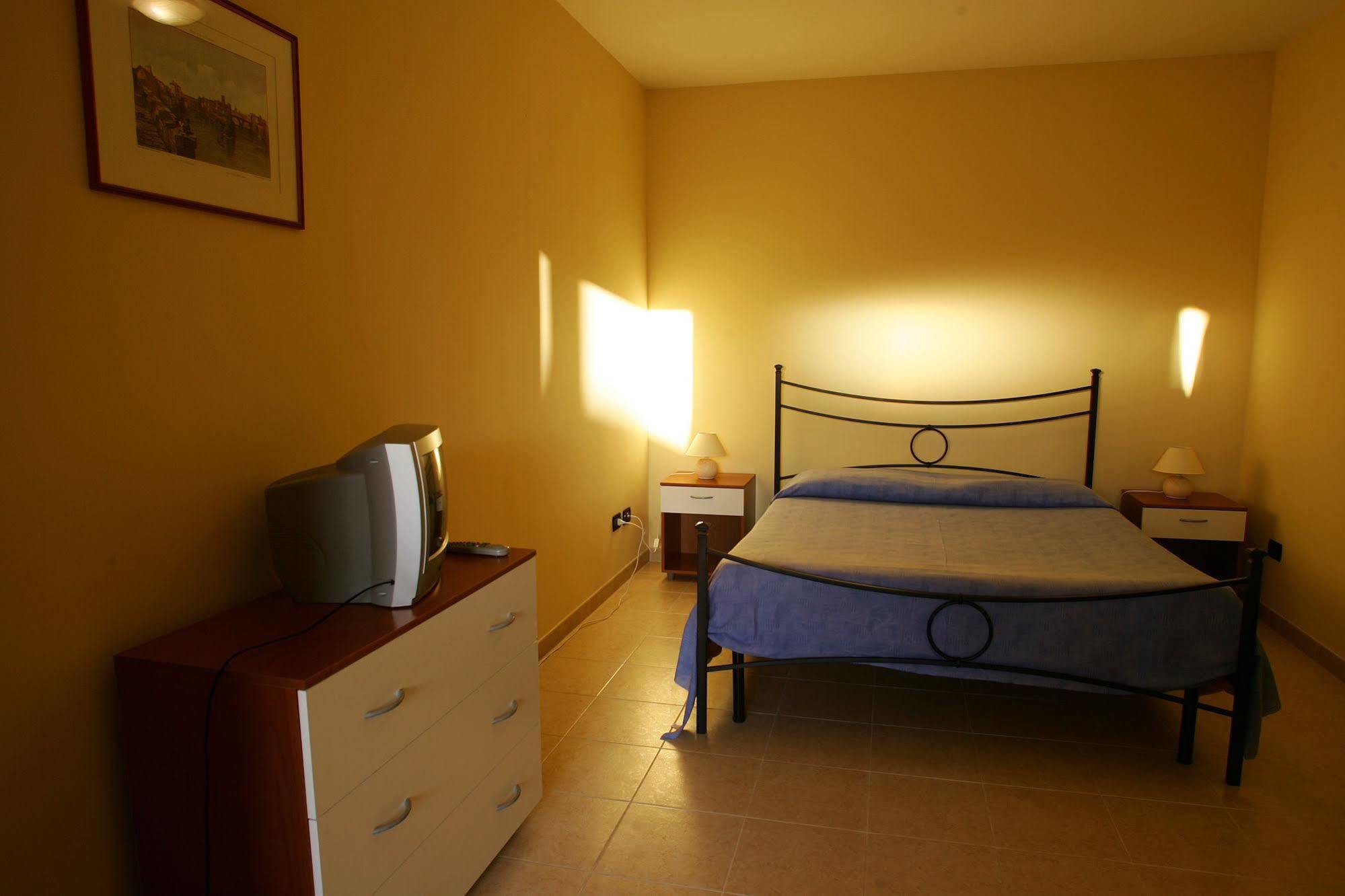 كونفيرسانو Ciao Hotel & Residence - Apartments المظهر الخارجي الصورة